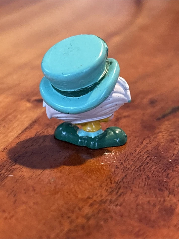 Disney Doorables Early Series Playset Mad Hatter ONLY from Alice in Wonderland - Image 2 of 2