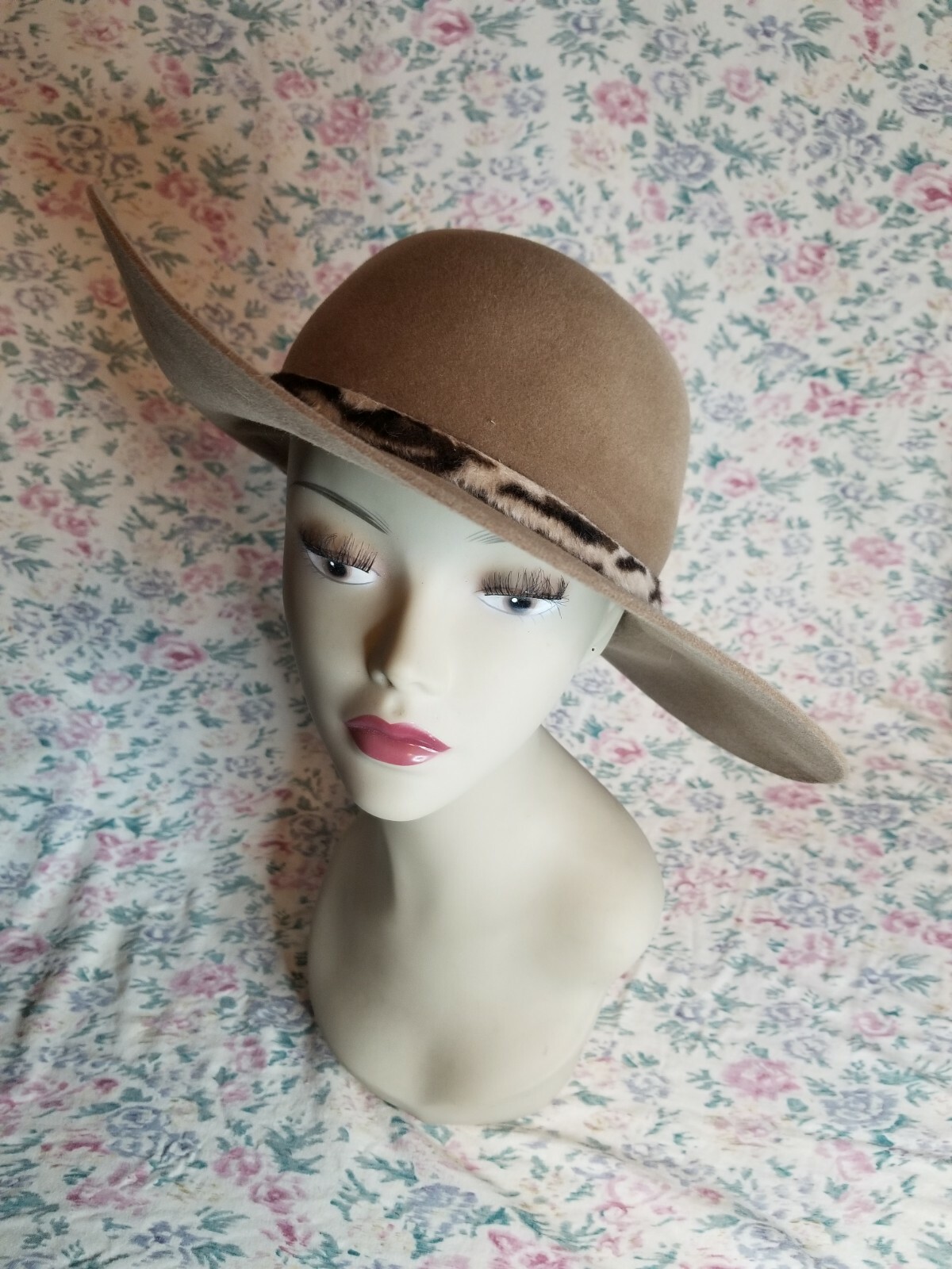 Elegant Jeanne Marie by Kathy Jeanne Tan Floral Women\'s Straw Hat Vintage Hats for Women,Pillbox Hats & Cloches - Unique Vintage main image 3