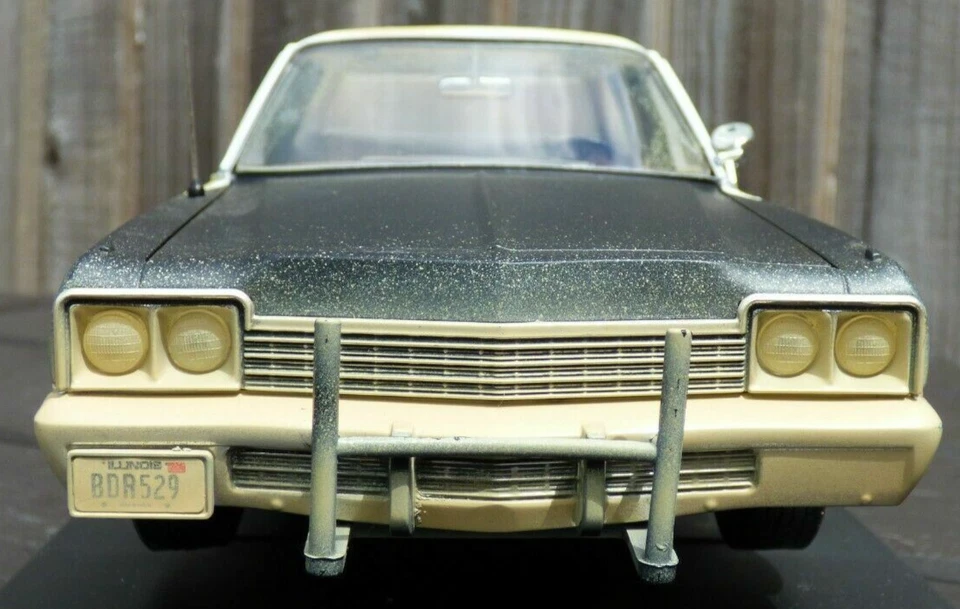 Coche Blues Brothers 1:18 Bluesmobile 1974 Dirty Dodge Monaco juguete de policía JoyRide Foto 3 de 4
