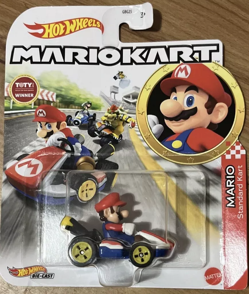Hot Wheels Mario Kart Mario, Standard Kart Vehicle
