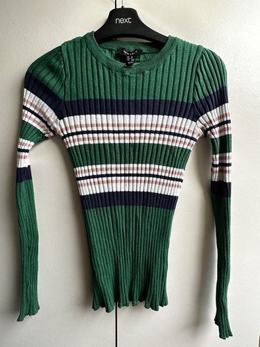 Ladies New Look Size 8UK Jumper Pullover Winter- Read Description