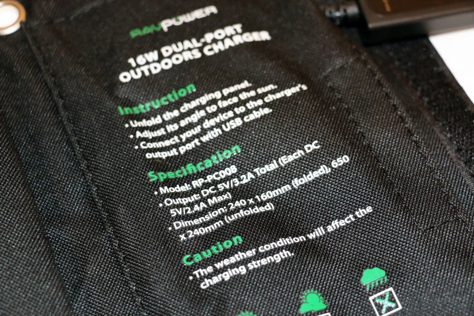 Cargador Solar RAVPower RP-PC008 16W Panel Solar con 2 Puertos USB Plegable Foto 3 de 4