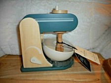 HEARTH  AND HAND WITH MAGNOLIA KIDS WOOD GREEN KITCHEN MIXER 18 MONTHS  UP NEW