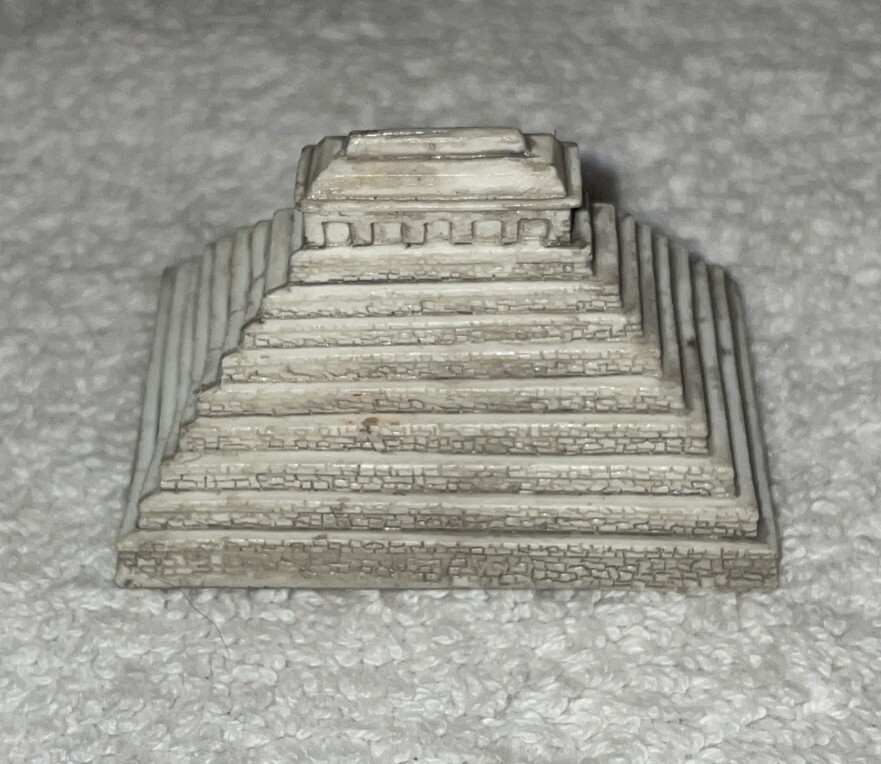 Picture 3 of 8