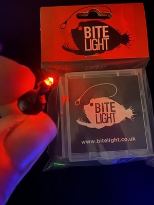 Bitelight Red Nano x4 Sehen Sie Ihren Spod/Spomb in der Nacht jedes Bitelight hält 100 Stunden