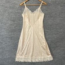 Vintage 80  s Warners Nightgown Cottage Cute Lace Small Made In USA 25  Ivory