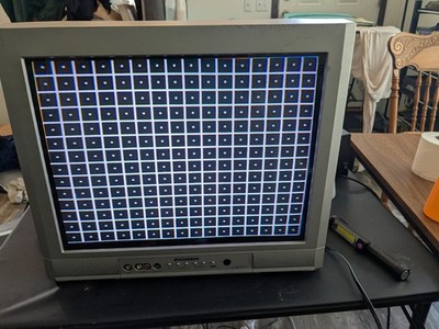 Sylvania 6420FE Retro Gaming CRT TV w/ remote. 20'' flat screen, S-Video input