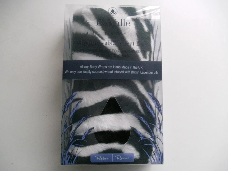 DE VALLE LARGE FLEECE ZEBRA PATTERN WHEAT BAG-HEAT PACK WITH LAVENDER - * TO CLEAR