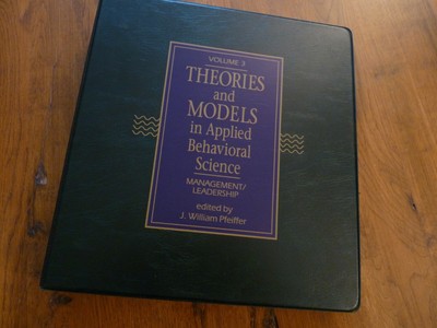 Theorien & Modelle der angewandten Verhaltenswissenschaft Band 3 (Pfeiffer) Führung