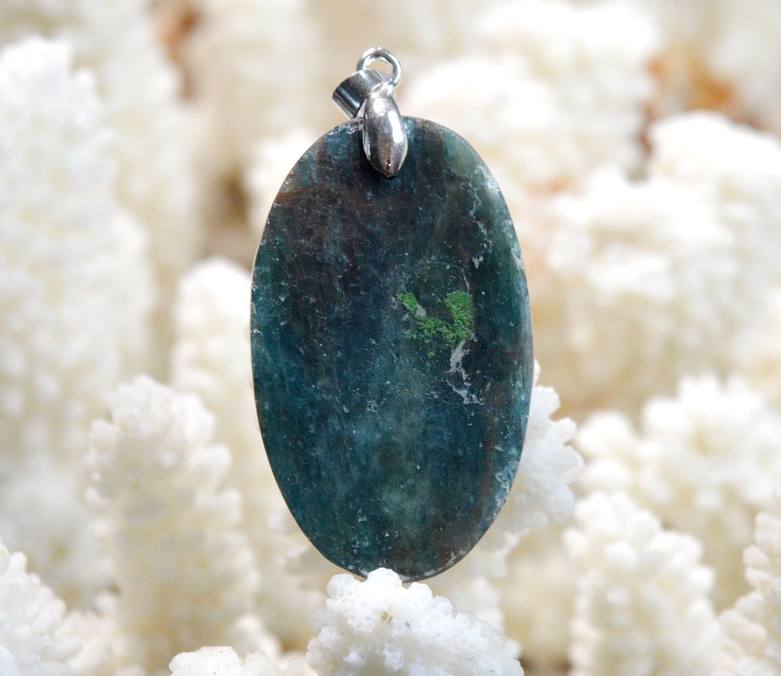 Pendentif Cabochon En Labradorite Naturelle De 72 Carats - Madagascar - Neuf Avec étiquettes