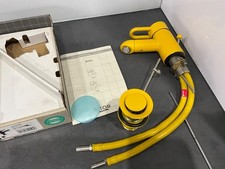 Rubinetto lavabo Hansgrohe Axor Uno giallo, anni 90, pezzo da esposizione