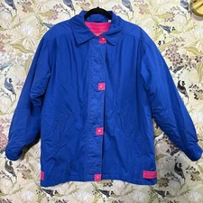 Blue and pink vintage 90s coat with removable pink lining #90sfashion