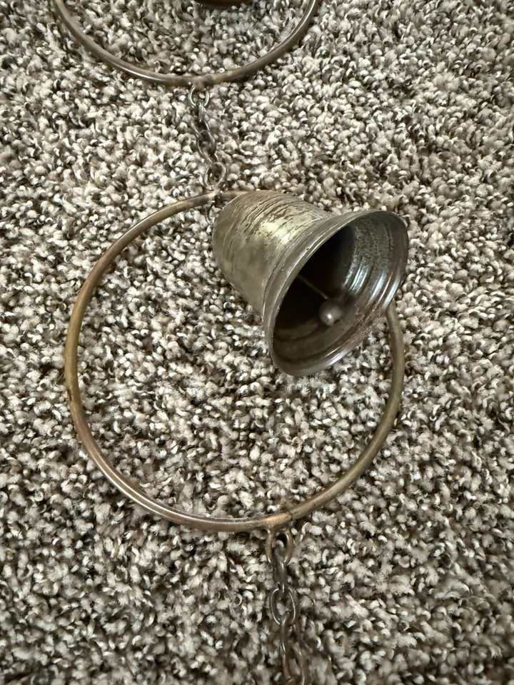 Carillón de viento pesado latón o bronce seis campanas gancho colgante estilo vintage Foto 2 de 4