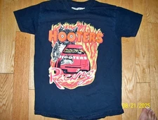 Vintage Hooters Racing Tee Shirt Size Medium