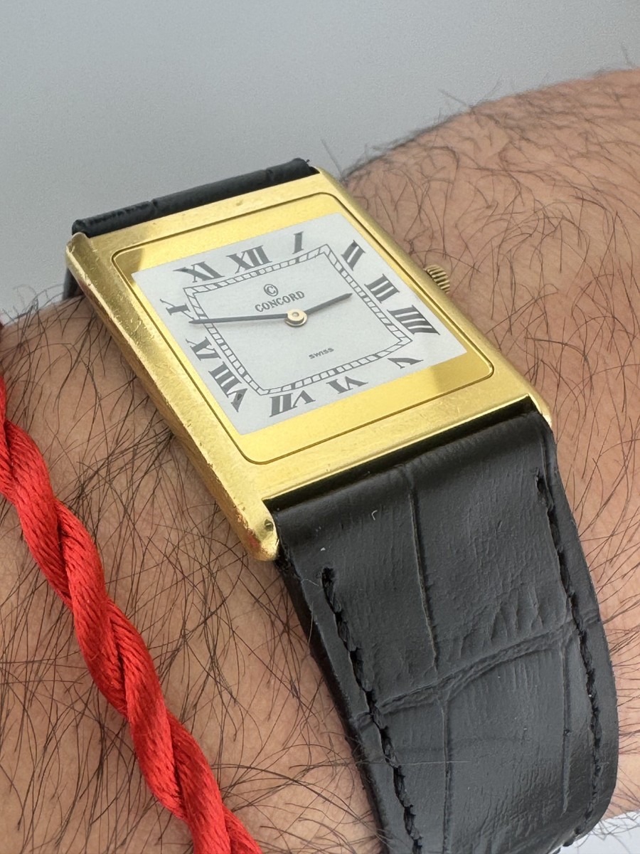 CONCORD Solid 18k Yellow Gold DELIRIUM ULTRA Slim 25x30mm Quartz