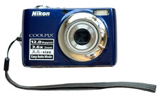 EXCELLENT NIKON COOLPIX L22 DIGITAL CAMERA 12 MP 3.6X ZOOM 2GB SD CARD WORKS