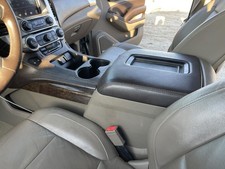 Floor Console 2015 Chevy Suburban Tahoe Center Front Cocoa Dune Brown Armrest 85