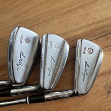 Ben Hogan Grind Forged Irons 3, 9, E DG S300 Apex 4 Shafts RH