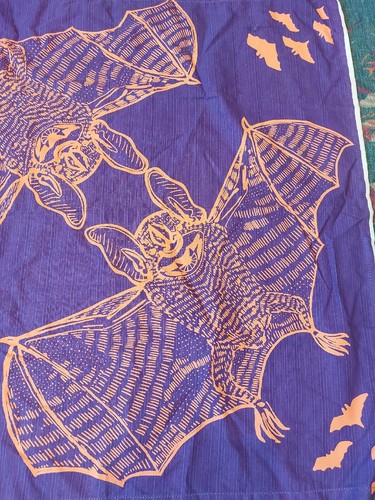 Lush Furoshiki Knot Wrap Orange Bats on Purple 100% Organic Cotton Large 70cm - Picture 2 of 11