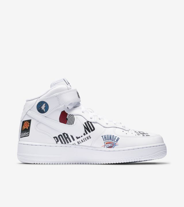 Supreme × NBA × Nike Air Force 1 Mid '07 white AQ8017-100 Supreme × NBA × Nike Air Force 1 Mid '07 white AQ8017-100