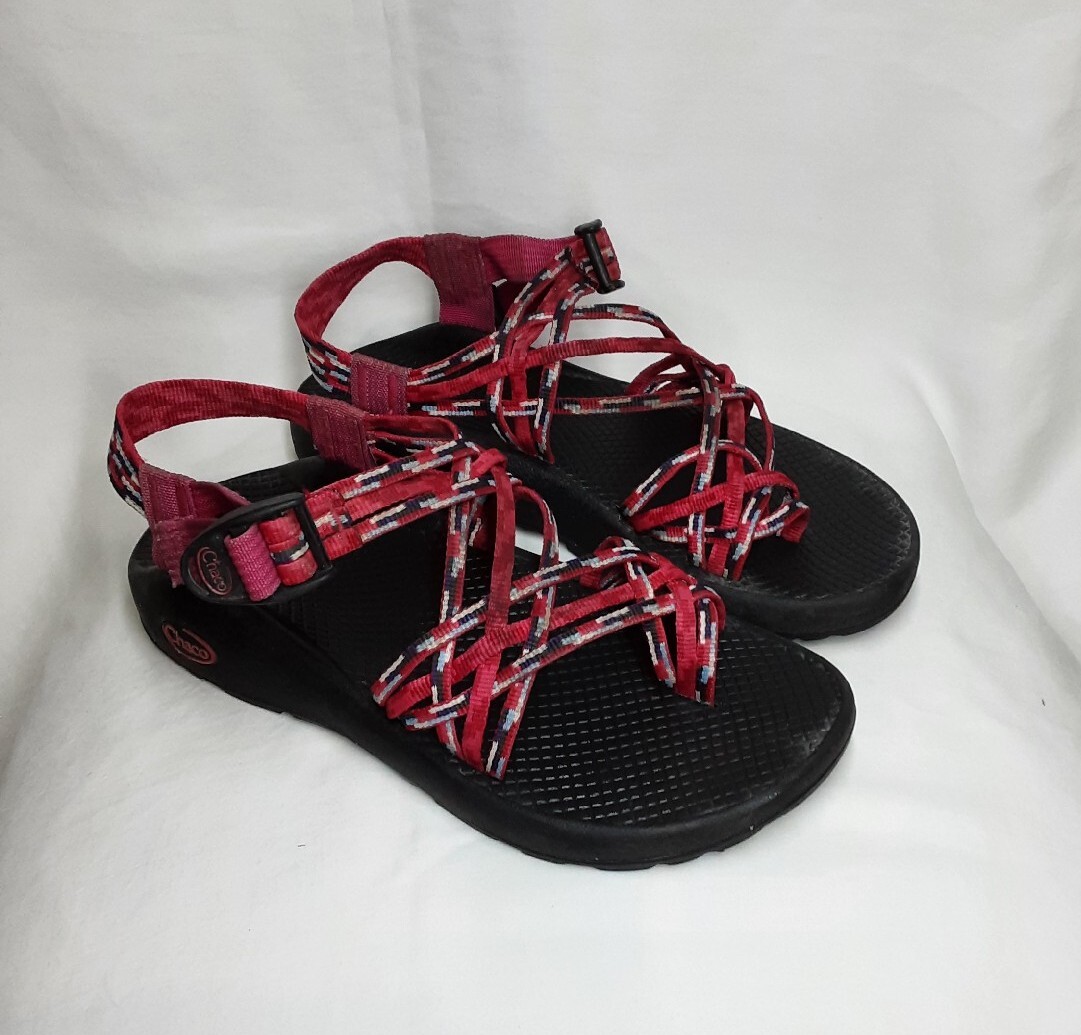 Chaco ZX 3 Size 8 Women's Classic 3 Strap Dark Pink Sport Hiking