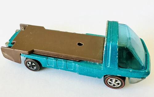 Hot Wheels Redline 1969 Heavyweights Cab HK Aqua Hong Kong Truck Long Bed