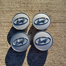Hyundai Sonata Sante Fe Vera Cruz center cap set of 4, 2007-2013 p/n 52960 3K250
