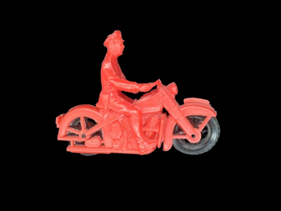 Motocicleta de plástico roja vintage de juguete castaño rojizo para oficial de policía con neumáticos negros Foto 2 de 4