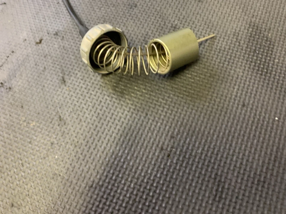 Suzuki TS 185 1972 cable de acelerador y extensión OEM Foto 3 de 4