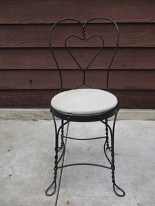 Details About Antique Wrought Iron Twisted Metal Heart Ice Cream Parlor Chair Stool Seat 1