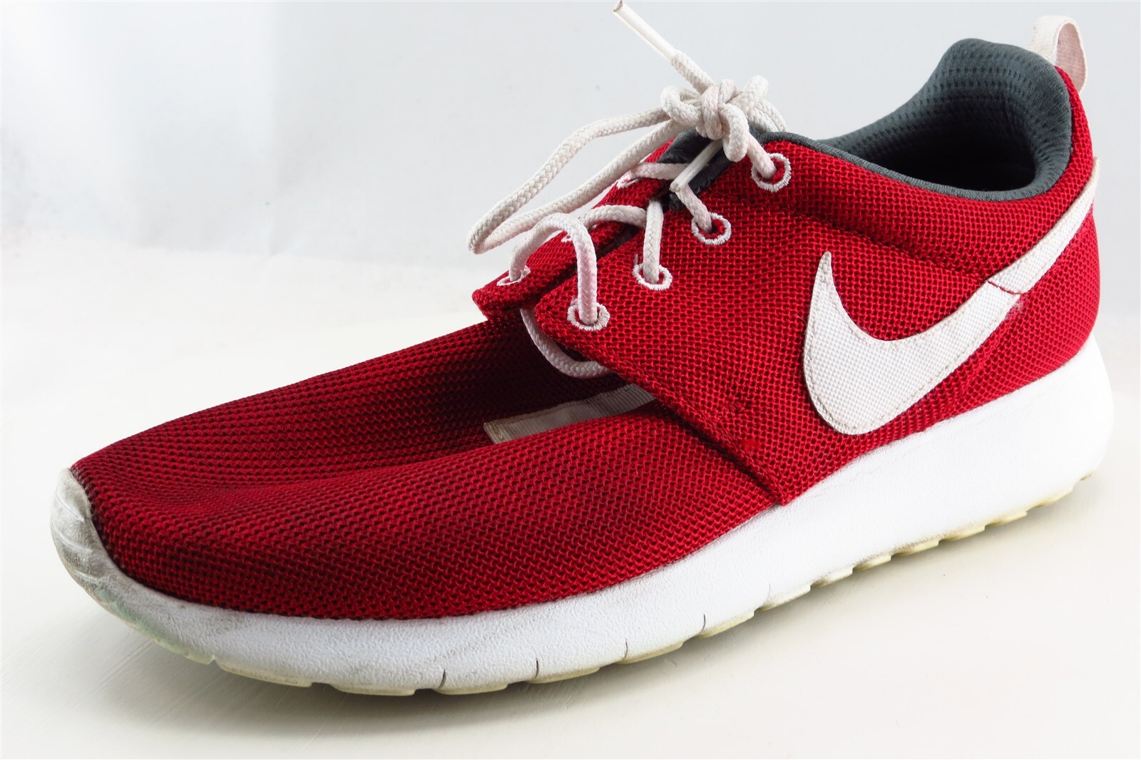 Nike Red Fabric Athletic Boys Shoes Size 7