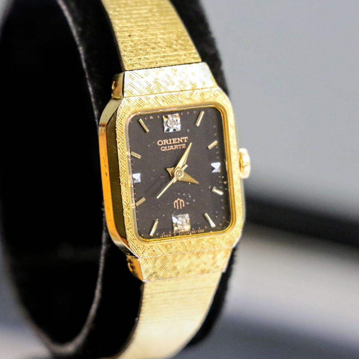 Vintage Ladies ORIENT Quartz Watch Gemmed Dial Original Vintage Ladies ORIENT Quartz Watch Gemmed Dial Original