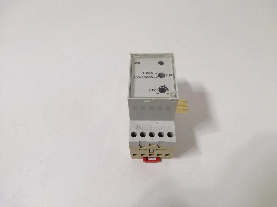 JUNG 2160 REG M Helligkeitssensormodul - Bild 2 von 4