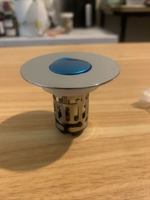 Hibbent 2 in 1 Badezimmer Waschbecken Sieb & Stopfen. Nagelneu im Karton.