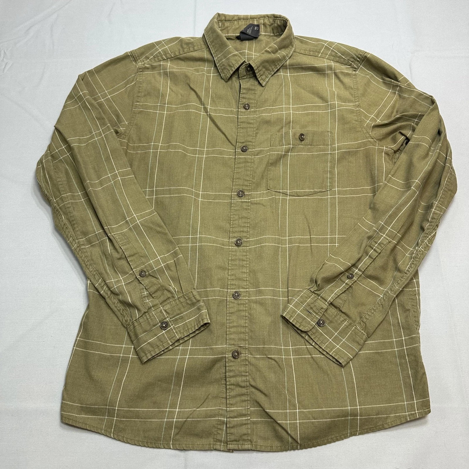 Mountain Hardwear Shirt Mens M Green Plaid Outdoor Hiking Casual