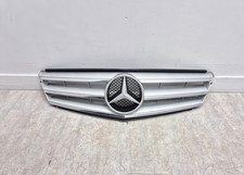 ✅Grille de calandre avant MERCEDES C220 2013 W204 565904 A2048800023 A2078880260