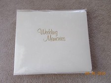 Wedding Memories Album to hold 5 x 7  wedding photographs