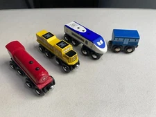 Maxim Enterprises Wooden Trains Lot Of 4 3 Engines and 1 Tender Magnetic