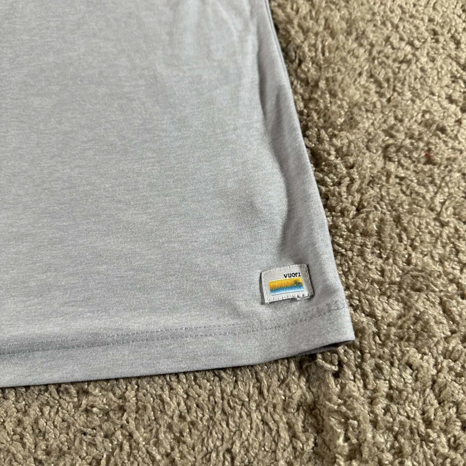 vuori strato tech performance stretch athleisure shirt