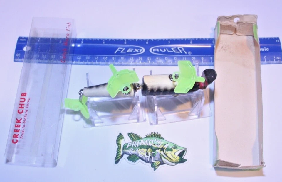 Pikie articulado Creek vintage en negro escala Chub 2633 W Foto 3 de 4