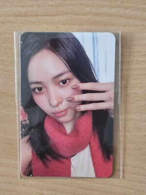 ITZY Ryujin Official Gold Platform Digipack JYP Photocard *SEALED* + Freebie