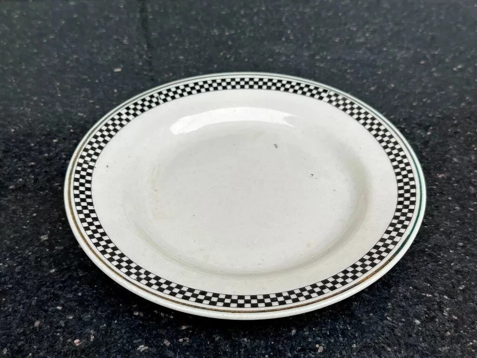 Plato de cerámica y porcelana antiguo de 1900 para servir alimentos Foto 2 de 4