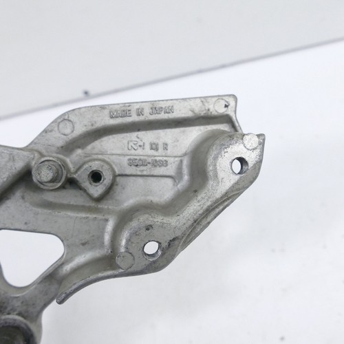 Kawasaki ZZ-R 1100 D EZ:01 Fußrastenhalter rechts 35011-1636 51229 - Bild 4 von 4