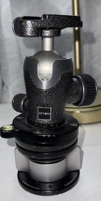 Gitzo GH3382QD Series 3 Center Ball Head + Really Right Stuff Leveling Base