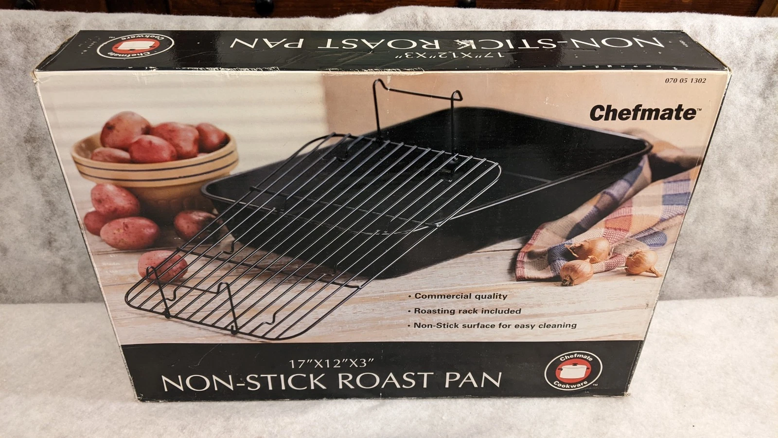 Chefmate 17” x 12” x 3” Non-Stick Roast Pan w/ Roasting Rack – New in Box