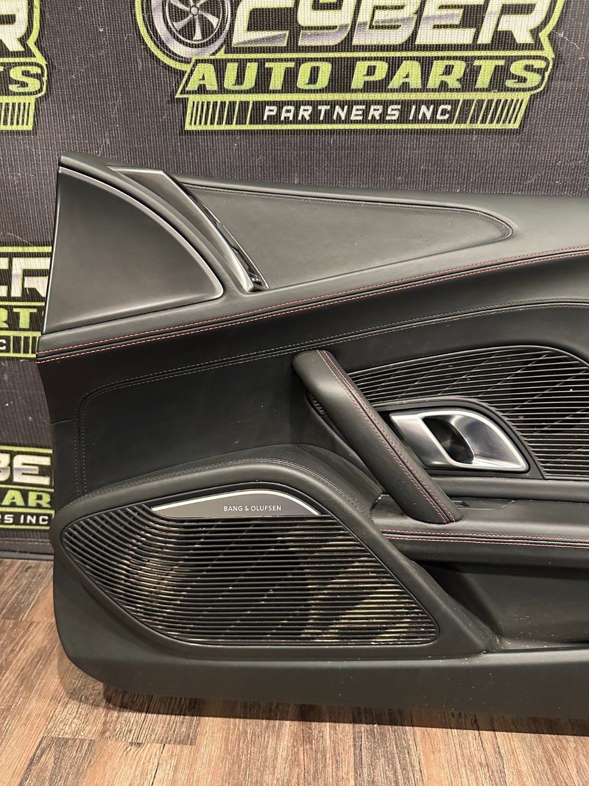 Audi R8 2017 RIGHT Door panel