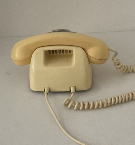 Rotary Dial Telephone - Cream - Very Good Condition…FREE POST. - Picture 3 of 8