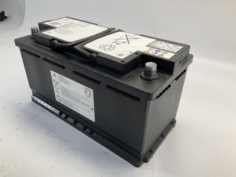 ベンツ純正 VARTA 12V 92Ah 再生バッテリー CCA850A 送料無料(沖縄、離島不可) ベンツ正規品バッテリー 92Ah(850A