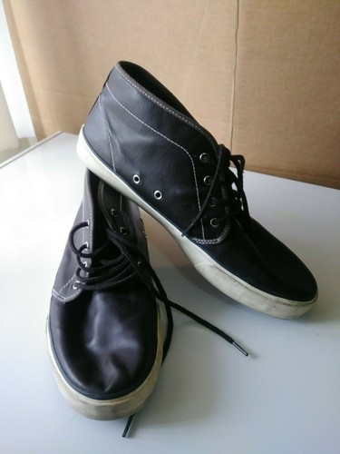 snickers canvas shoes