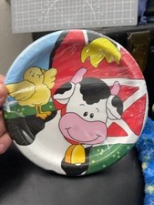 FARM FRIENDS SMALL PAPER PLATES 8 Birthday Party Supplies Cake Dessert Barn